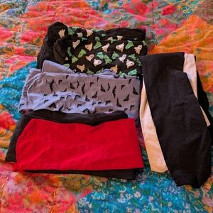 snag tights halloween spooky lot size F and G